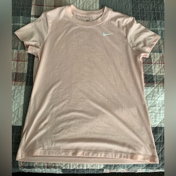 Nike Pink Dri-Fit Short Sleeve Tee Top Medium - Picture 1 of 3